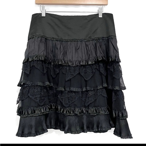 Nanette Lepore silk black skirt . Silk and lace tiers . Victorian goth - Picture 6 of 6